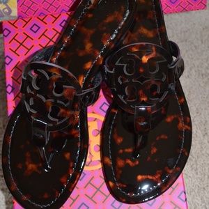 Tory Burch Muller patent sandals Tortoise Shell